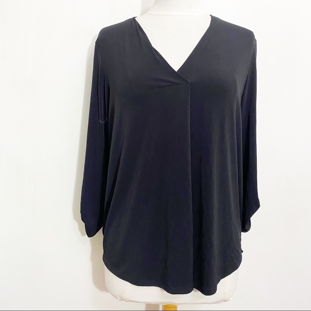 JONES NEW YORK Signature NWT crossover front v-neck roll up tab sleeve top M